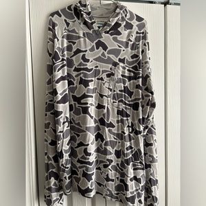 Magellan Fish Gear pullover